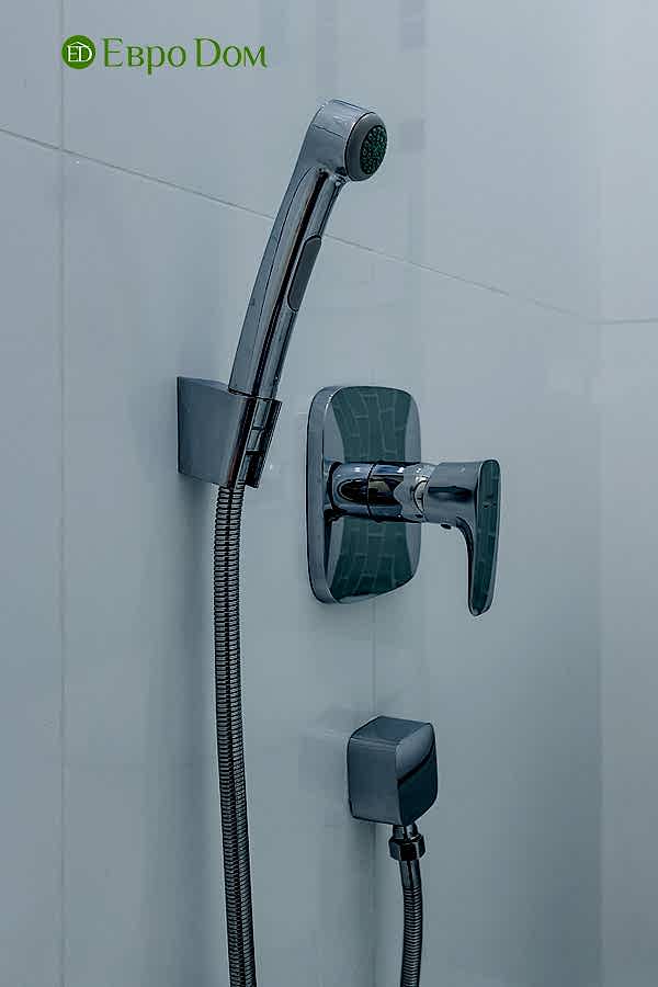 Дизайн двухкомнатной квартиры 77 кв. м в современном стиле. Фото 029