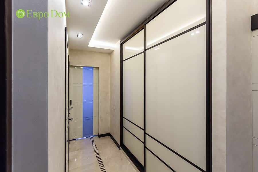 Дизайн двухкомнатной квартиры 77 кв. м в современном стиле. Фото 036