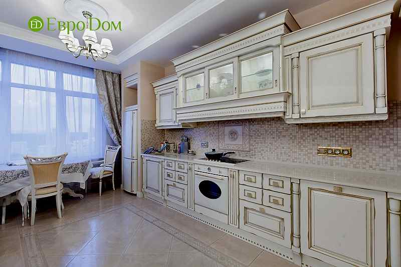 Ремонт трёхкомнатной квартиры. Интерьер в классическом стиле. Фото 012